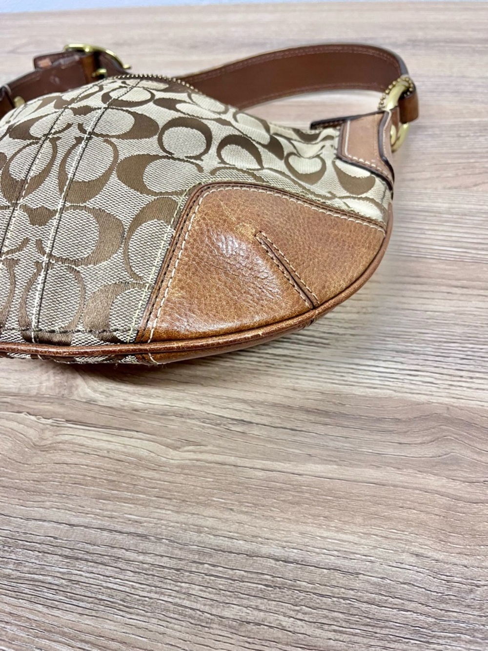 Coach Signature Hobo Bleecker Shoulder Bag Tan Brown Canvas Leather Trim - Picture 3 of 13